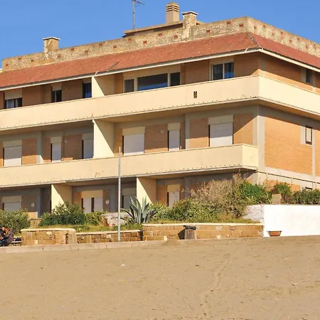 1 Bedroom Beautiful In Apartamento *