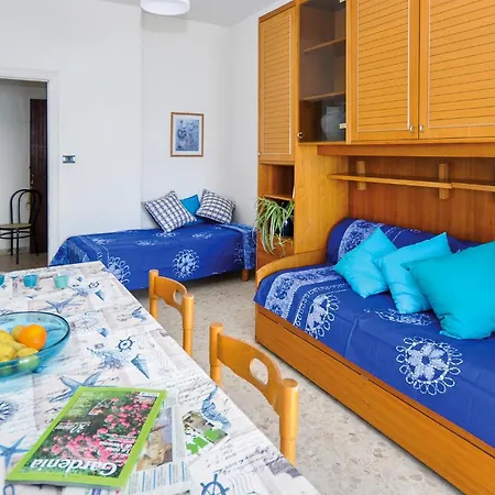 1 Bedroom Beautiful In Апартаменты Торваяника