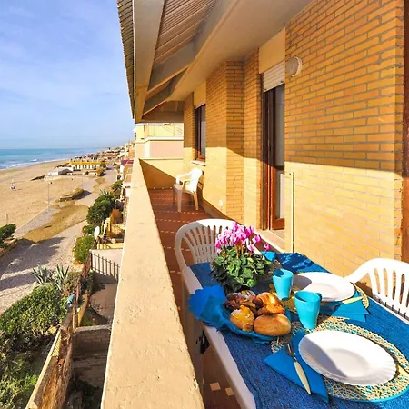 1 Bedroom Beautiful In *
